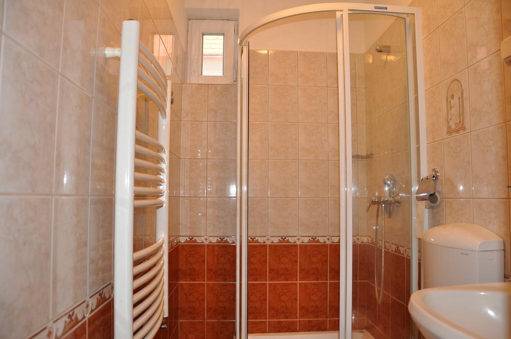 Hotel Jázmin Panzió Hajdúszoboszló Camera foto